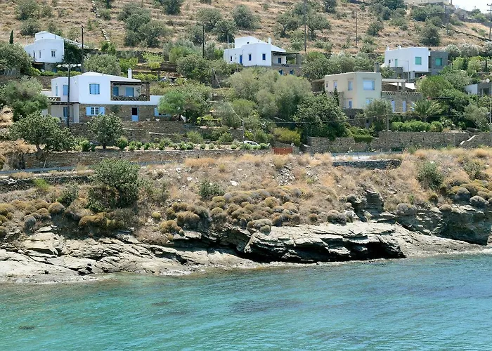 Aphrodite Κούνδουρος